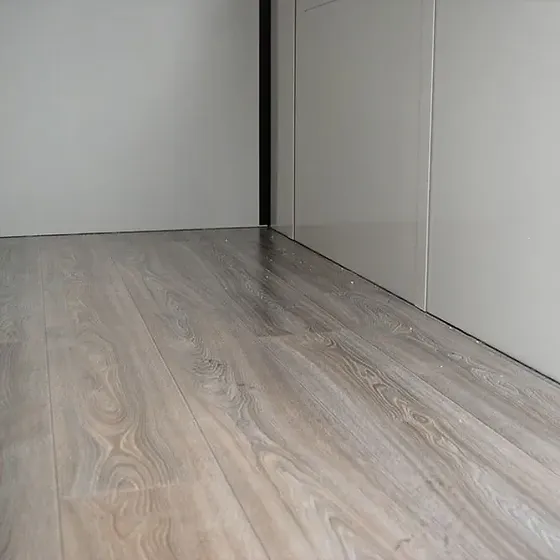 BUNGALOW DE CONSTRUCTION 2 X 2 MÈTRES