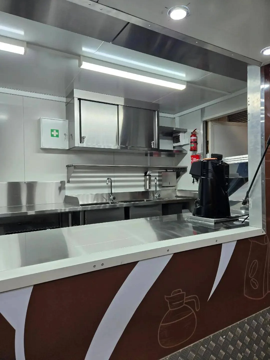 Remorque Coffee Shop Professionnelle – Concept Clé en Main – Image 14