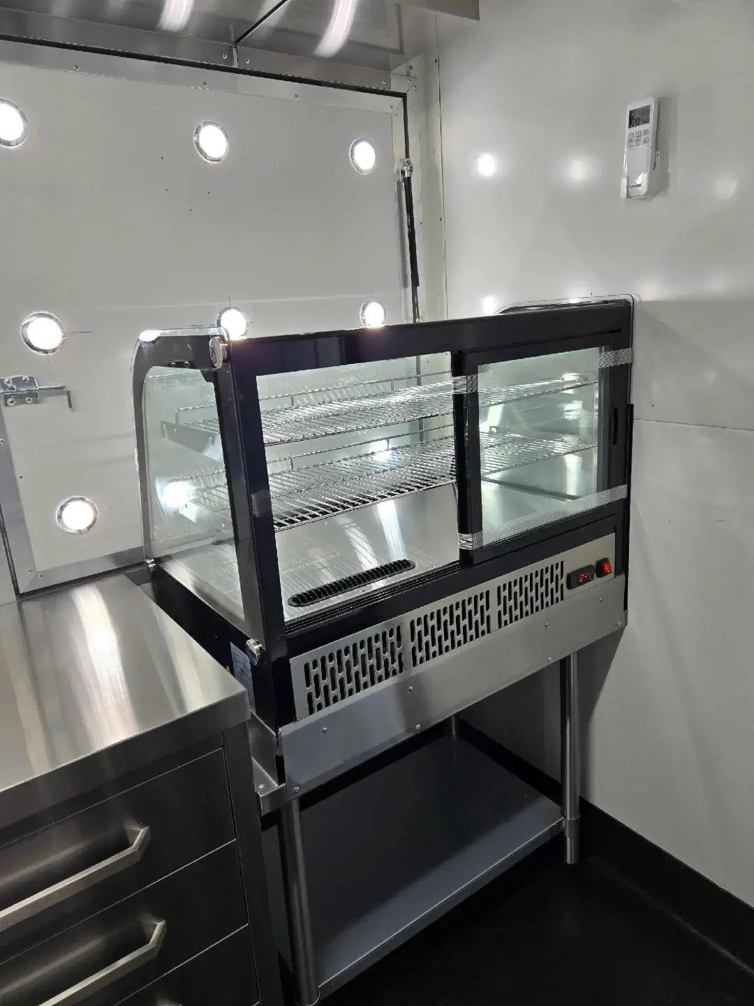 Remorque Coffee Shop Professionnelle – Concept Clé en Main – Image 7