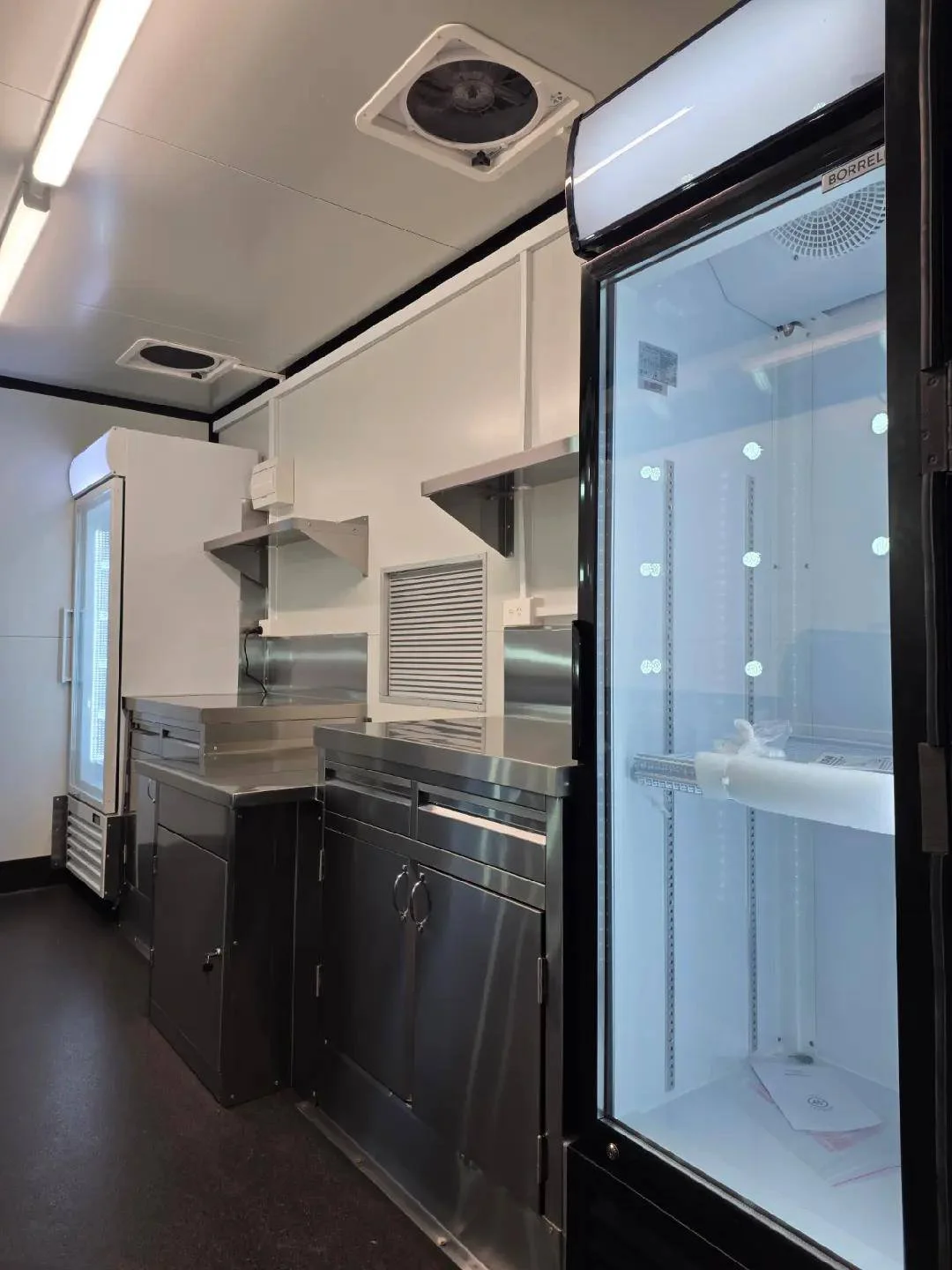 Mobiler Catering-Anhänger – schlüsselfertiges Modell – Image 10
