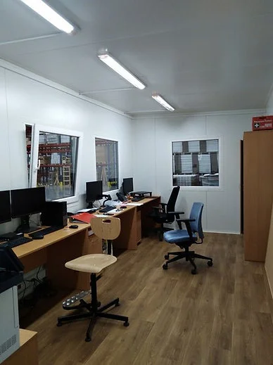 Containerbüro Belgien 18 m²: Modulare Räume für Baustellen und temporäre Büros – Image 2