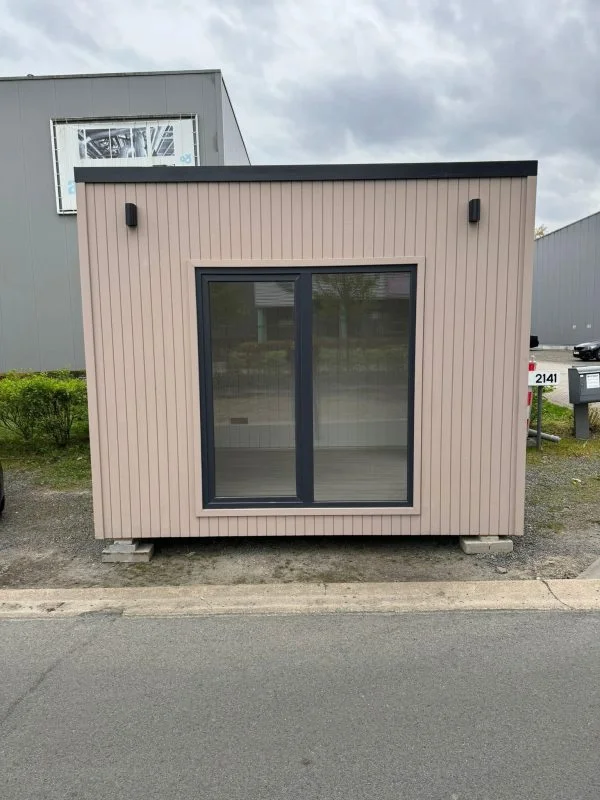 Bureau de jardin isolé 10,5 m² pas cher – Module reconditionné haut de gamme – Image 2